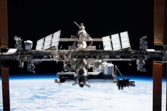 Iss Space Cancer Drugs Science Alamy 2h97gfk.jpg