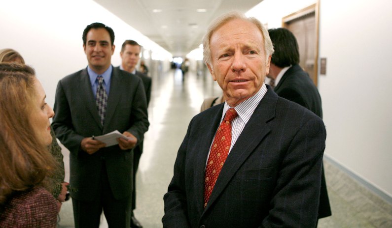 Joe Lieberman Capitol Hill.jpg