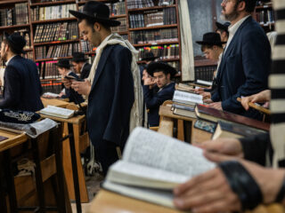 Ultraorthodox 043 Wide A147d6afe047c2a58838752e43ab667f610c8fe0 S1400 C100.jpg